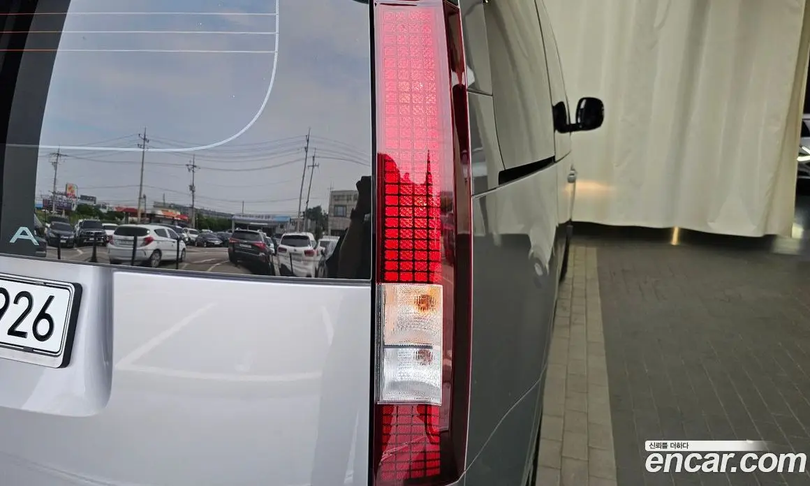 Hyundai Staria 2025 1.6 автомат (гидро), фото 9 Hyundai Staria 2025 1.6 автомат (гидро), фото 9