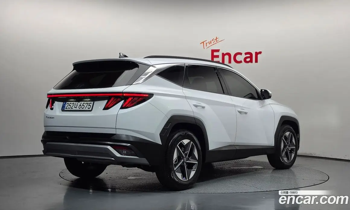 Hyundai Tucson 2025 1.6 автомат (гидро), фото 2 Hyundai Tucson 2025 1.6 автомат (гидро), фото 2
