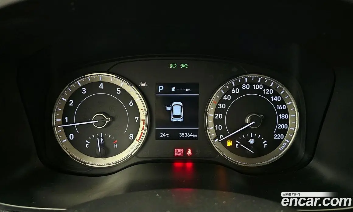 Hyundai Venue 2019 1.6 автомат (гидро), фото 11