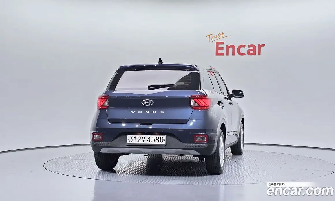 Hyundai Venue 2019 1.6 автомат (гидро), фото 4