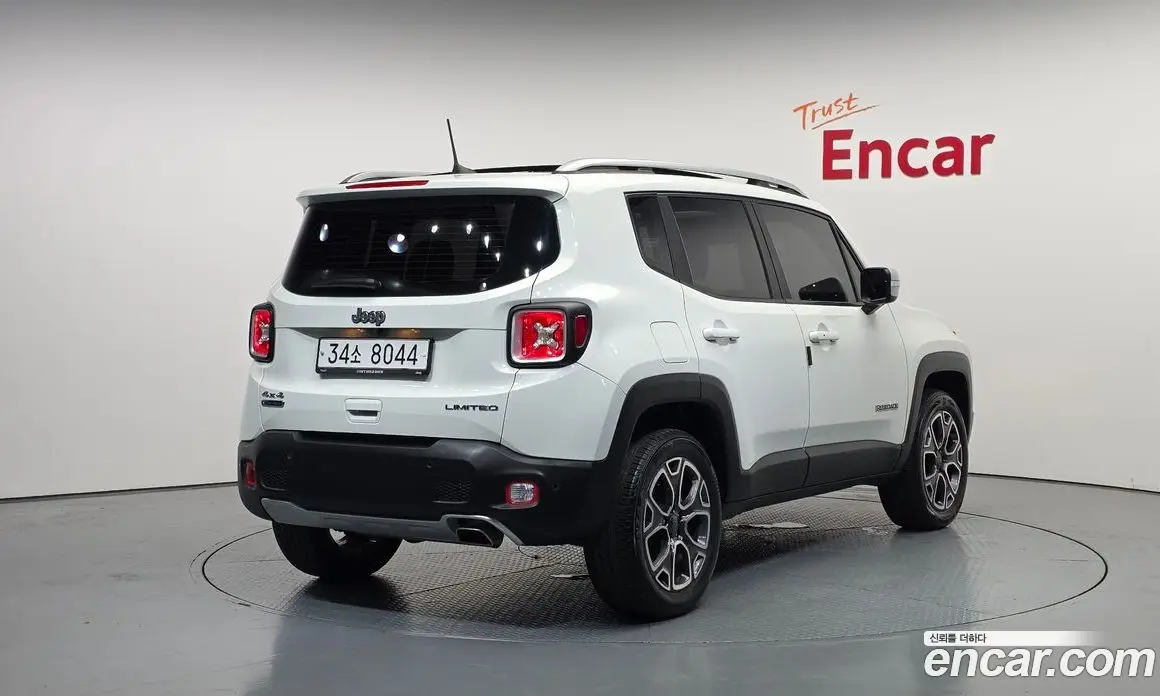 Jeep Renegade 2018 2.0 автомат (гидро), фото 2 Jeep Renegade 2018 2.0 автомат (гидро), фото 2