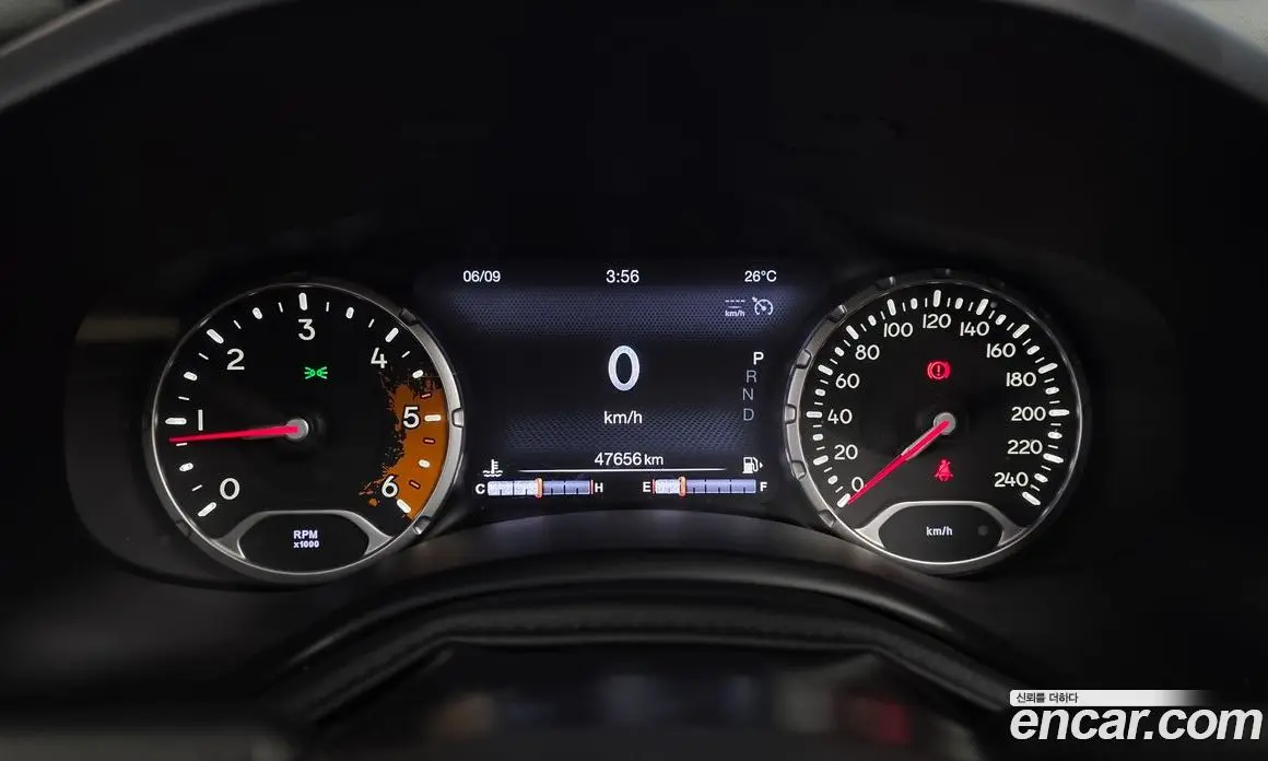 Jeep Renegade 2018 2.0 автомат (гидро), фото 11 Jeep Renegade 2018 2.0 автомат (гидро), фото 11