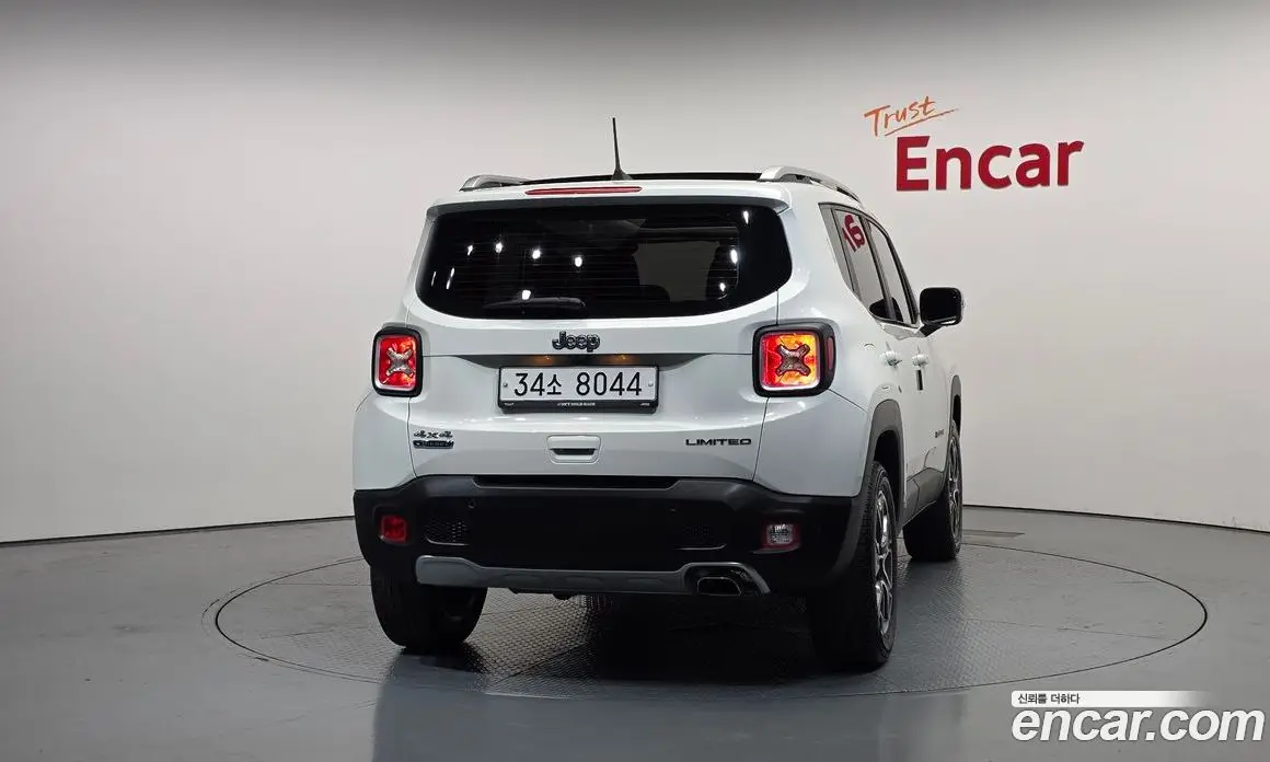 Jeep Renegade 2018 2.0 автомат (гидро), фото 4 Jeep Renegade 2018 2.0 автомат (гидро), фото 4