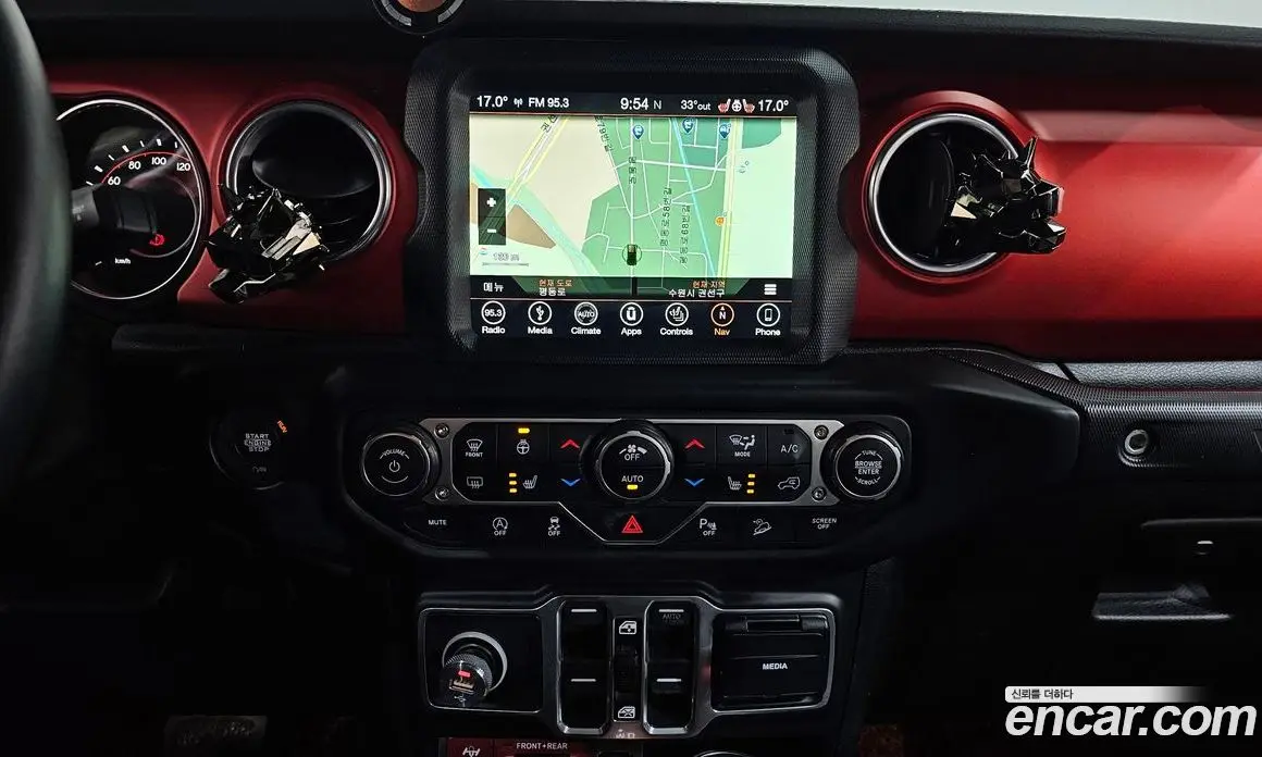 Jeep Wrangler 2018 2.0 автомат (гидро), фото 19 Jeep Wrangler 2018 2.0 автомат (гидро), фото 19