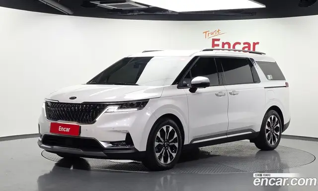 Kia Carnival, 2021, 32 684 км