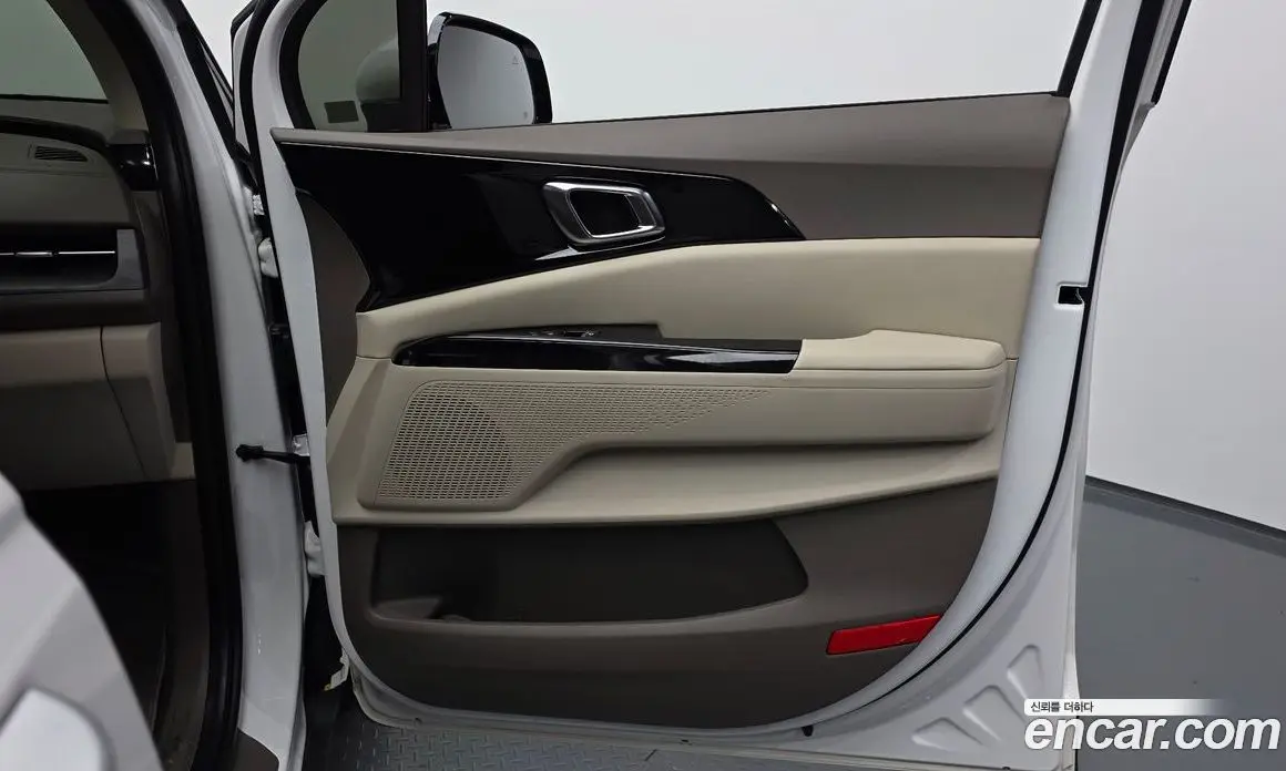 Kia Carnival 2021 2.2 автомат (гидро), фото 15 Kia Carnival 2021 2.2 автомат (гидро), фото 15
