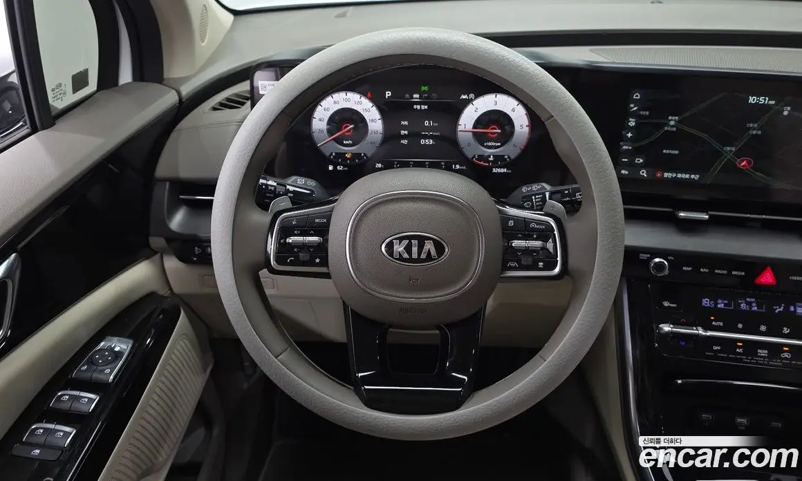 Kia Carnival 2021 2.2 автомат (гидро), фото 19 Kia Carnival 2021 2.2 автомат (гидро), фото 19