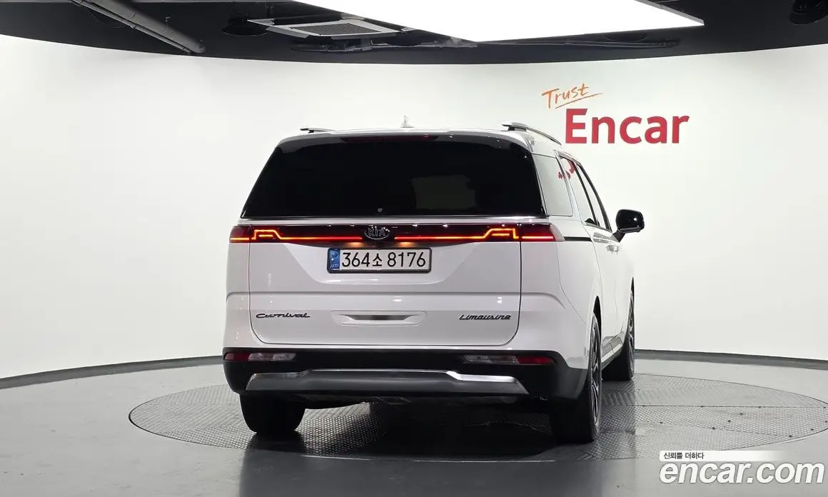 Kia Carnival 2021 2.2 автомат (гидро), фото 4 Kia Carnival 2021 2.2 автомат (гидро), фото 4