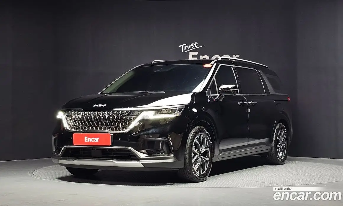 Kia Carnival 2022 3.5 автомат (гидро), фото 1 Kia Carnival 2022 3.5 автомат (гидро), фото 1