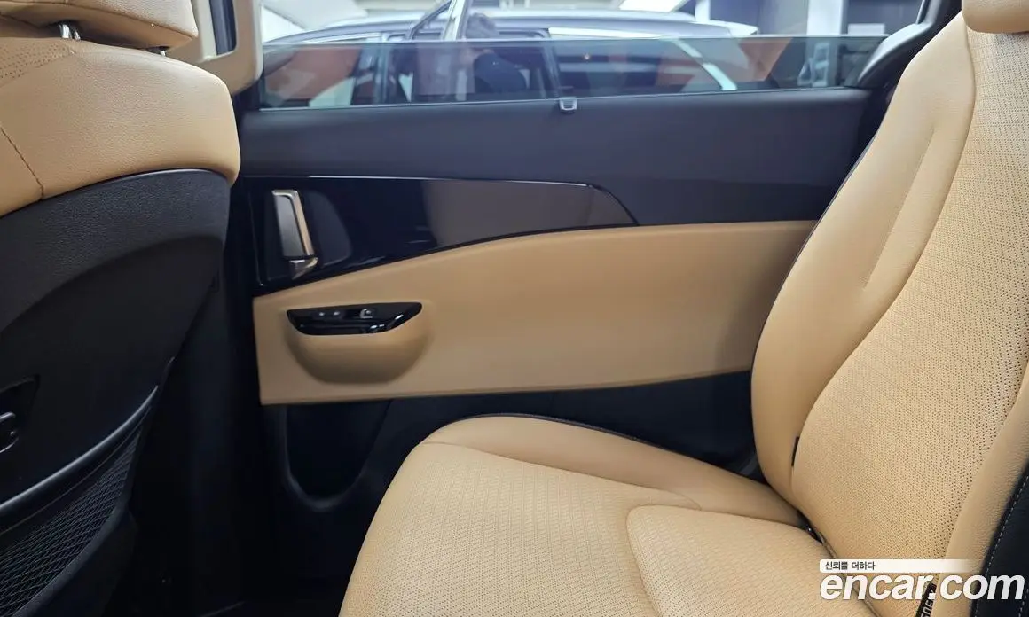 Kia Carnival 2022 3.5 автомат (гидро), фото 15 Kia Carnival 2022 3.5 автомат (гидро), фото 15