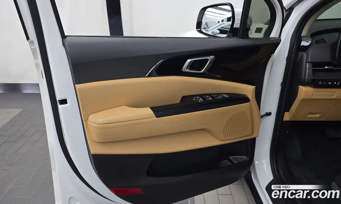 Kia Carnival 2023 2.2 автомат (гидро), фото 14