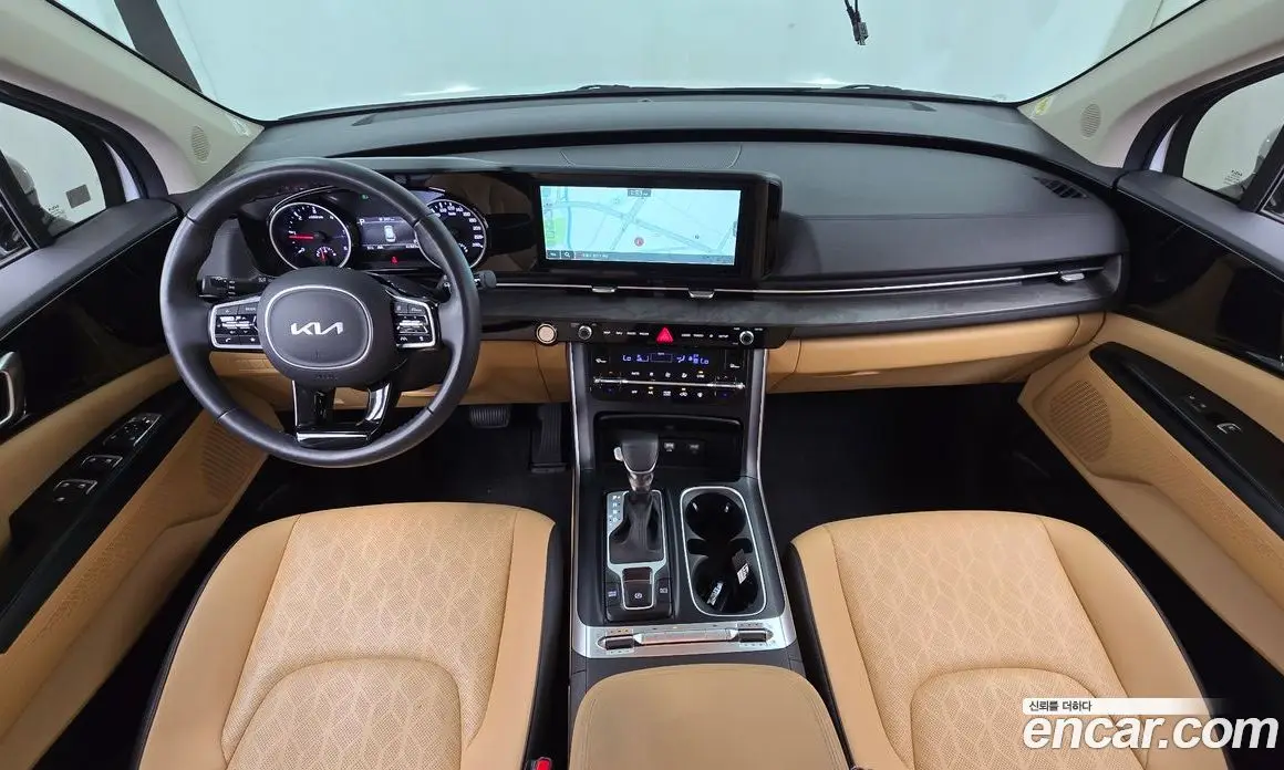 Kia Carnival 2023 2.2 автомат (гидро), фото 10