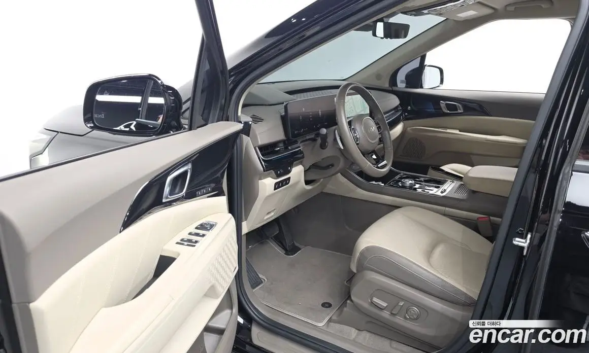 Kia Carnival 2024 1.6 автомат (гидро), фото 13