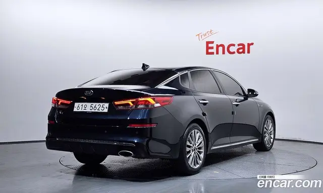 Kia K5 (Optima) 2018 2.0 автомат (гидро), миниатюра 2
