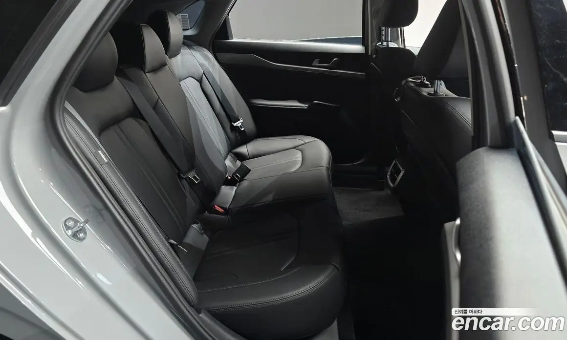 Kia K5 (Optima) 2023 2.0 автомат (гидро), фото 13