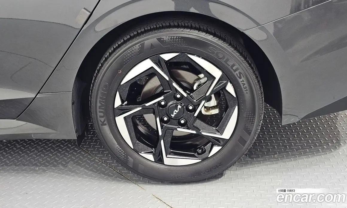 Kia K5 (Optima) 2024 2.0 автомат (гидро), фото 7 Kia K5 (Optima) 2024 2.0 автомат (гидро), фото 7