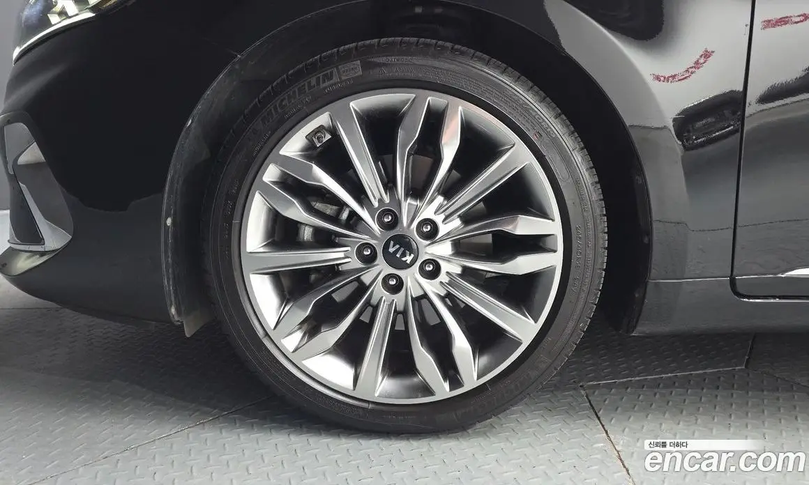 Kia K7 2019 2.5 автомат (гидро), фото 5 Kia K7 2019 2.5 автомат (гидро), фото 5