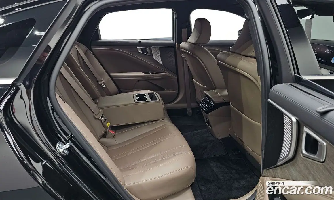 Kia K8 2024 2.5 автомат (гидро), фото 17