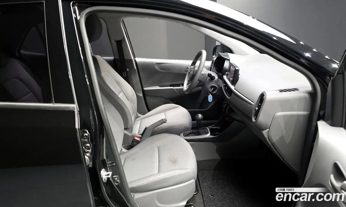 Kia Morning 2017 1.0 автомат (гидро), фото 17 Kia Morning 2017 1.0 автомат (гидро), фото 17