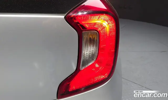 Kia Morning 2017 1.0 автомат (гидро), миниатюра 9