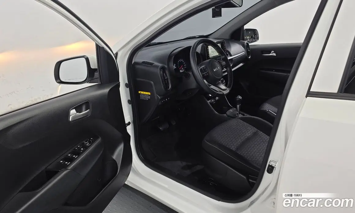 Kia Morning 2022 1.0 автомат (гидро), фото 13