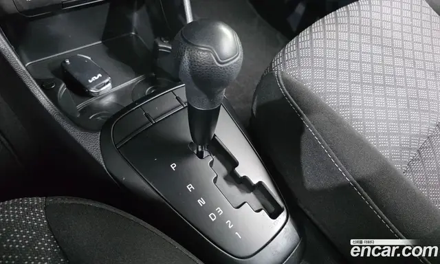 Kia Morning 2023 1.0 автомат (гидро), миниатюра 9