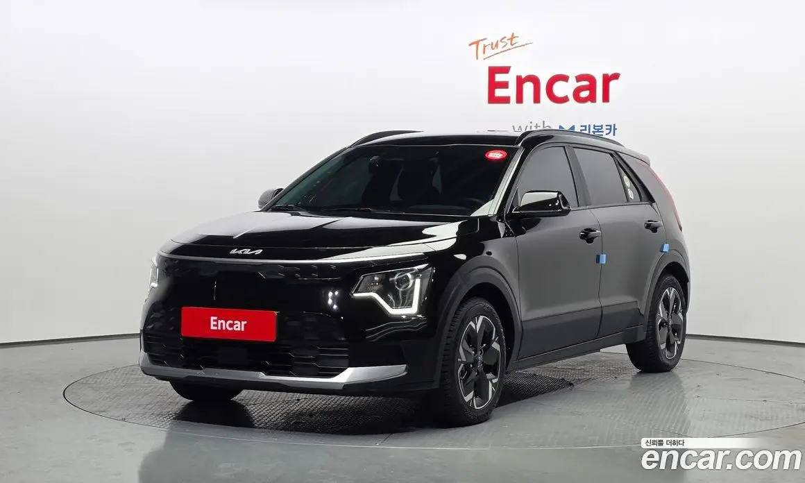 Kia Niro 2023 автомат (гидро), фото 1 Kia Niro 2023 автомат (гидро), фото 1
