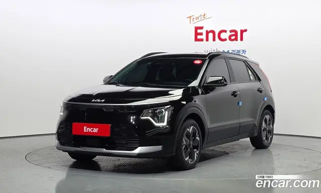 Kia Niro, 2023, 23 402 км