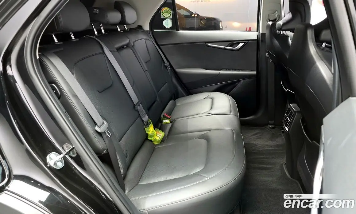 Kia Niro 2023 автомат (гидро), фото 17 Kia Niro 2023 автомат (гидро), фото 17