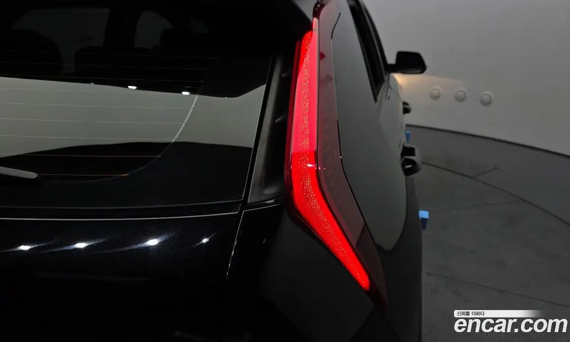 Kia Niro 2023 автомат (гидро), фото 9 Kia Niro 2023 автомат (гидро), фото 9