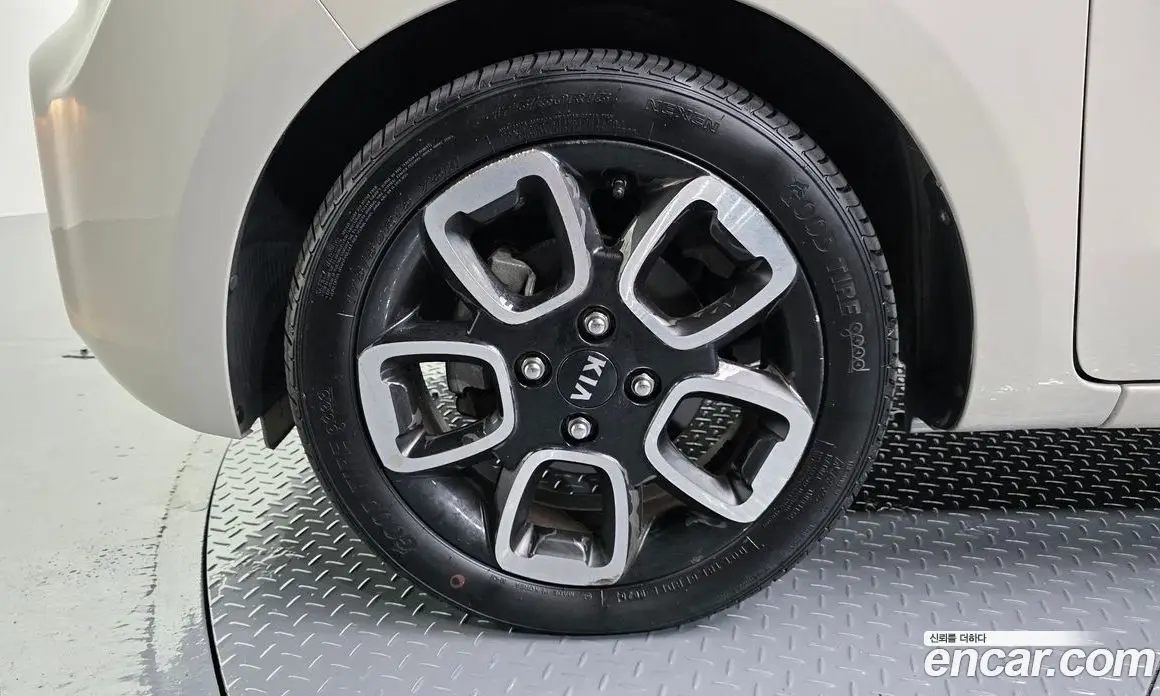 Kia Ray 2019 1.0 автомат (гидро), фото 5