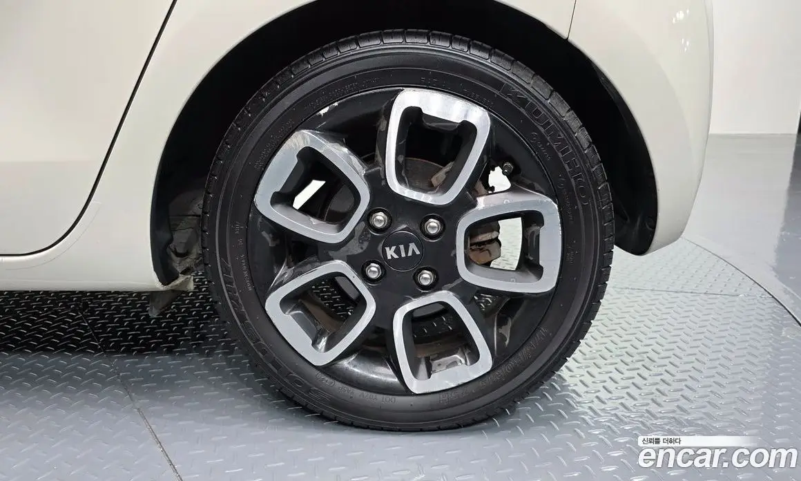 Kia Ray 2019 1.0 автомат (гидро), фото 7