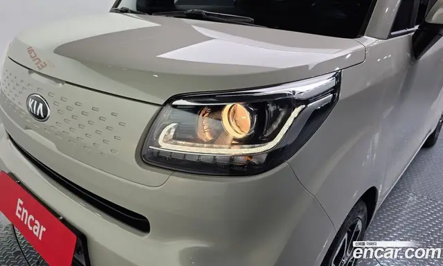 Kia Ray 2019 1.0 автомат (гидро), миниатюра 8