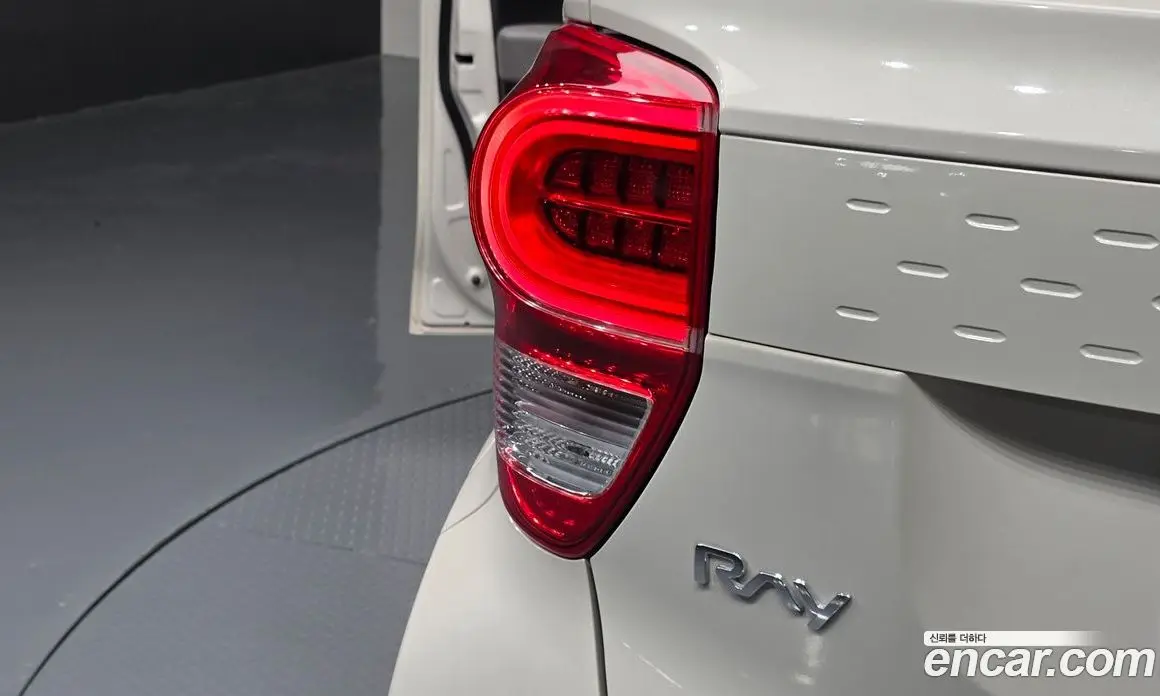 Kia Ray 2019 1.0 автомат (гидро), фото 9