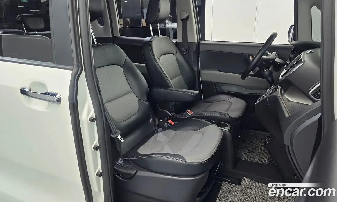 Kia Ray 2020 1.0 автомат (гидро), фото 16