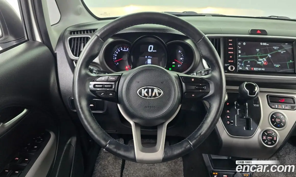 Kia Ray 2020 1.0 автомат (гидро), фото 19
