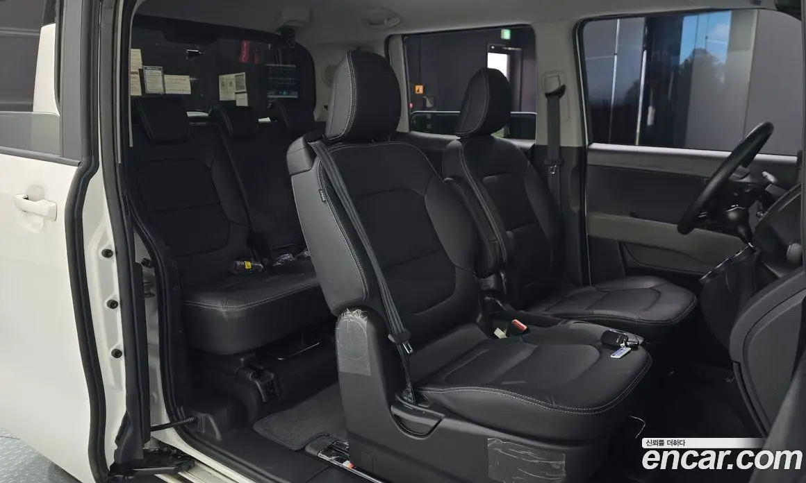 Kia Ray 2023 1.0 автомат (гидро), фото 16