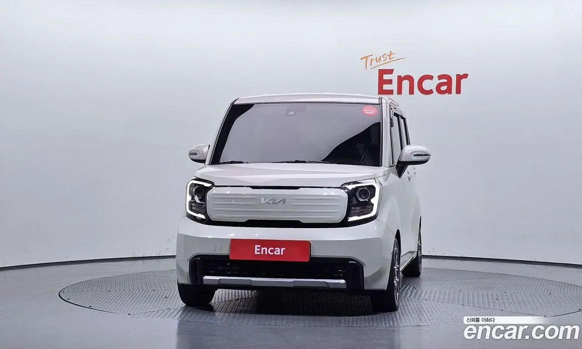 Kia Ray 2023 1.0 автомат (гидро), фото 3