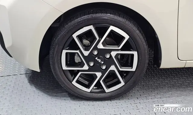 Kia Ray 2023 1.0 автомат (гидро), миниатюра 5