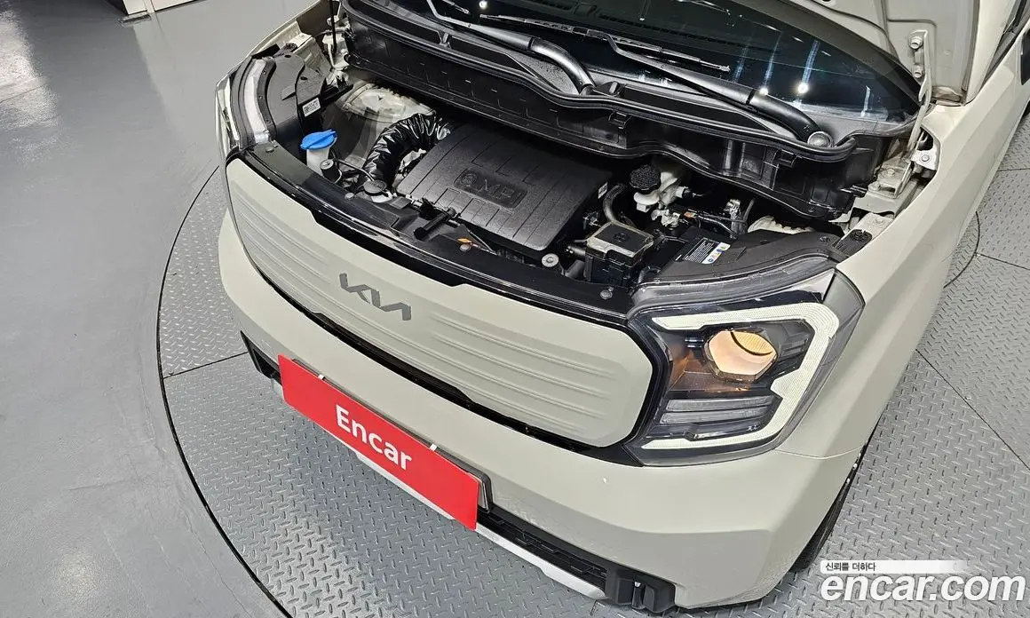 Kia Ray 2023 1.0 автомат (гидро), фото 6