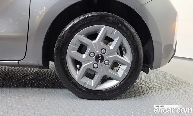 Kia Ray 2024 1.0 автомат (гидро), миниатюра 7
