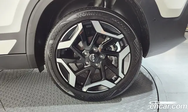 Kia Seltos 2024 1.6 автомат (гидро), миниатюра 7 Kia Seltos 2024 1.6 автомат (гидро), миниатюра 7