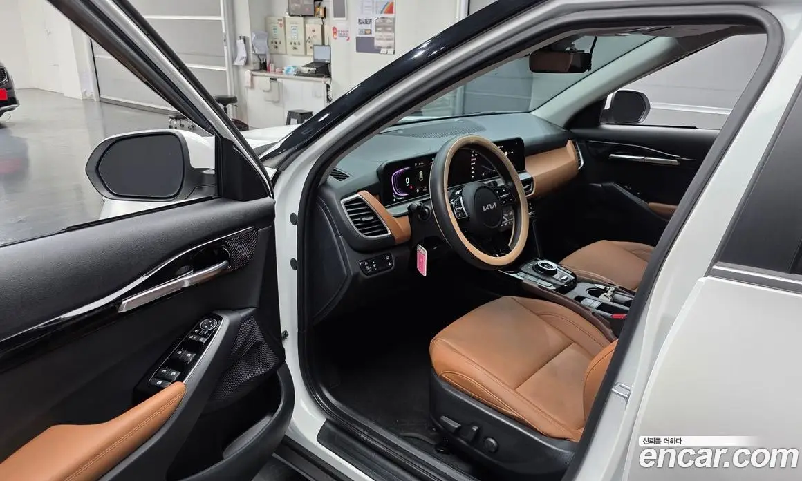 Kia Seltos 2025 1.6 автомат (гидро), фото 13 Kia Seltos 2025 1.6 автомат (гидро), фото 13