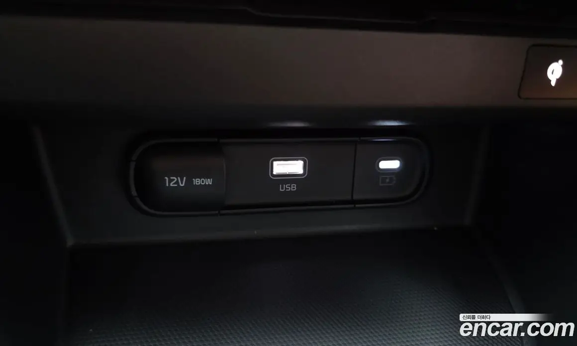 Kia Seltos 2025 1.6 автомат (гидро), фото 18 Kia Seltos 2025 1.6 автомат (гидро), фото 18