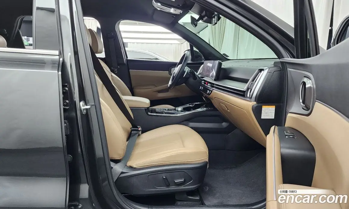 Kia Sorento 2023 1.6 автомат (гидро), фото 17 Kia Sorento 2023 1.6 автомат (гидро), фото 17