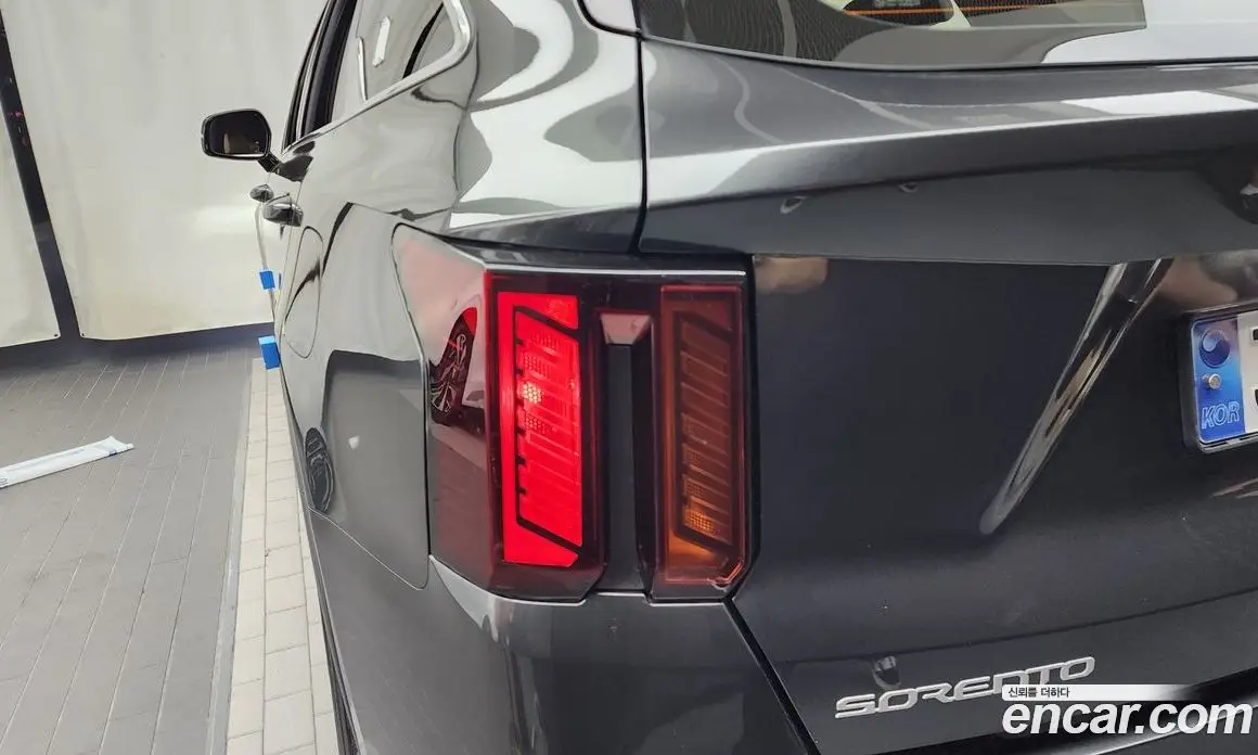 Kia Sorento 2023 1.6 автомат (гидро), фото 9 Kia Sorento 2023 1.6 автомат (гидро), фото 9