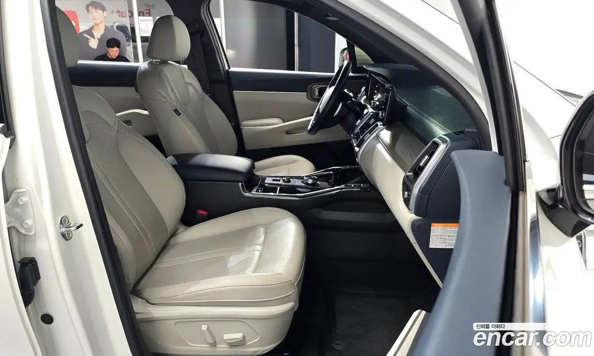 Kia Sorento 2023 1.6 автомат (гидро), фото 15