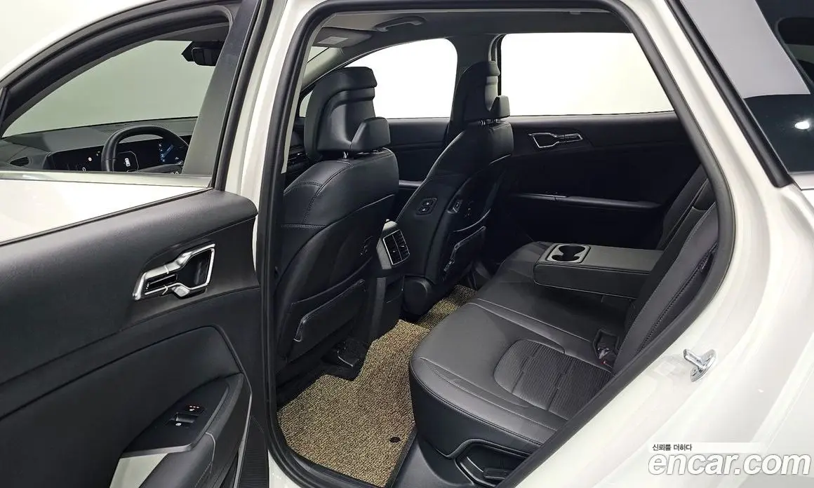Kia Sportage 2025 2.0 автомат (гидро), фото 18 Kia Sportage 2025 2.0 автомат (гидро), фото 18