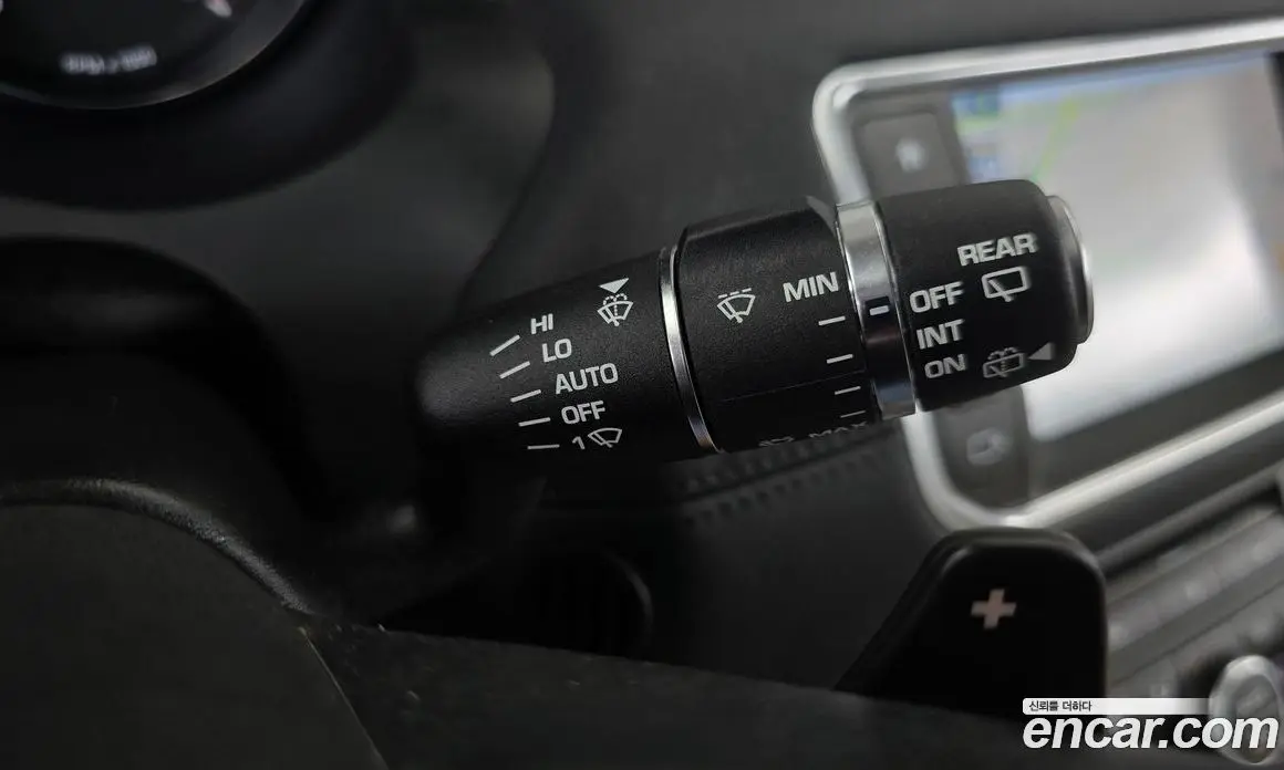 Land Rover Range Rover Evoque 2016 2.0 автомат (гидро), фото 18