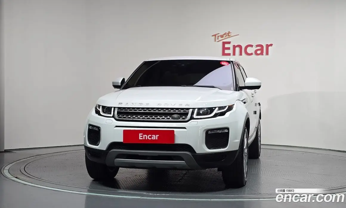 Land Rover Range Rover Evoque 2016 2.0 автомат (гидро), фото 3